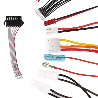 le Assemblee del cavo del cavo di lunghezza di 250mm fissano per imbarcarsi sull'alloggio di Jst XH Molex del passo di 2.5mm