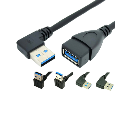 Un cavo di 90 di grado dati di carico ad angolo retto di USB con il maschio di USB 3,0 all'adattatore femminile