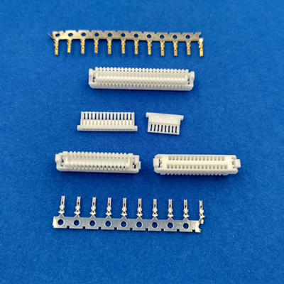 1.0mm Pitch SHL SHLD Connector Equivalent AWG28# Cassa di crimp