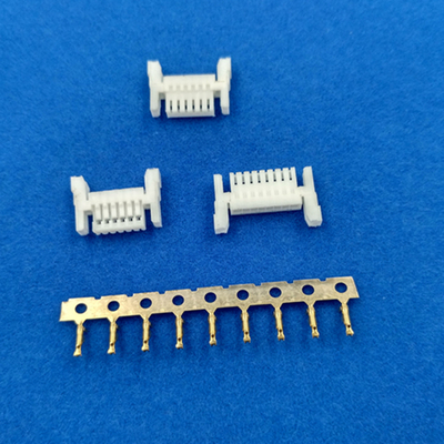 1.0mm CI16 Crimp Connector con blocco o non connessione Centronics ad alta resistenza all'isolamento